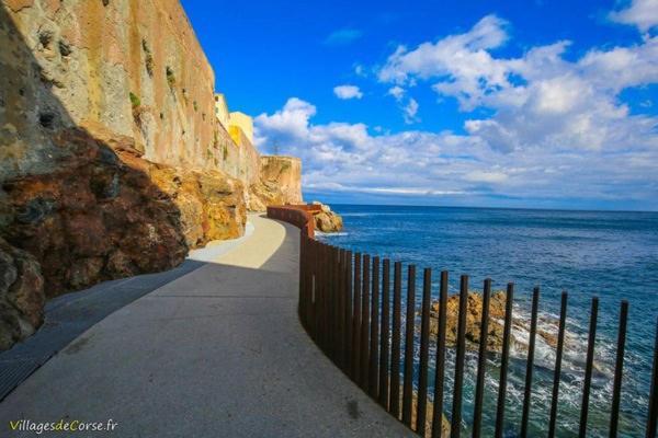 Appartement Climatise,Idealement Situe 100M Du Vieux Port. Bastia  Zewnętrze zdjęcie